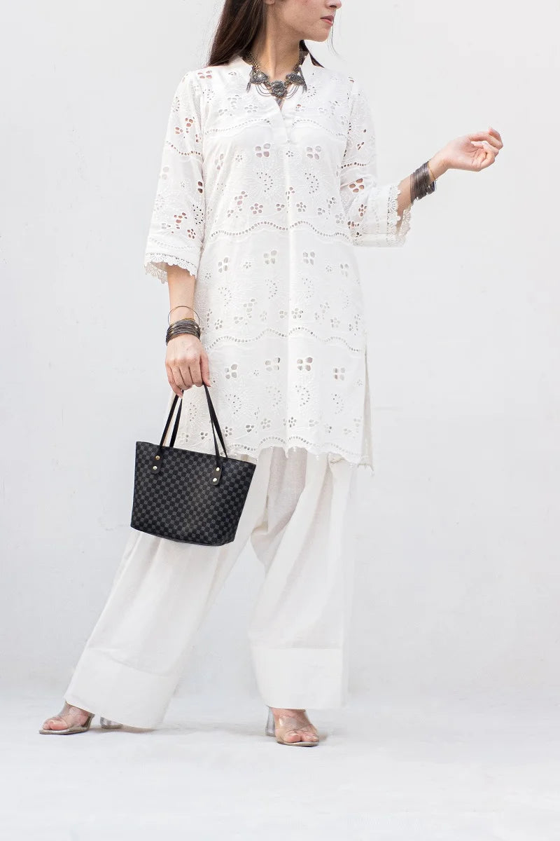 White Dress Chicken Kari - 3 piece