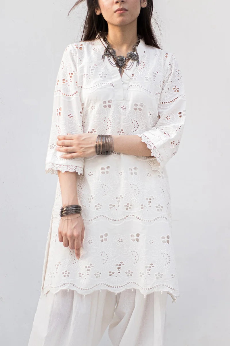White Dress Chicken Kari - 3 piece