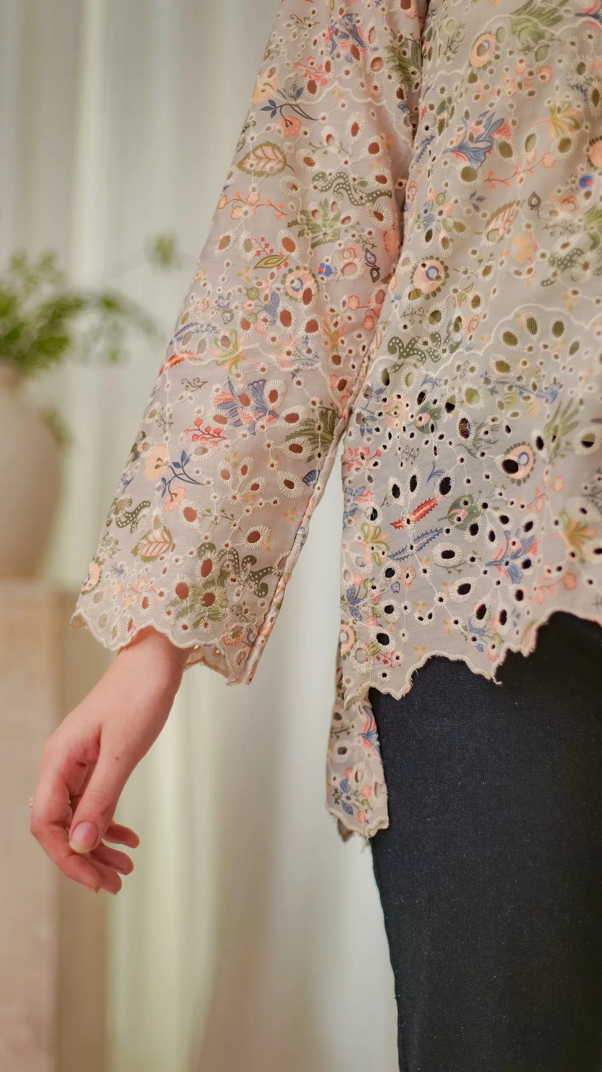 MSP 202 - Bottom-Down Chicken Kari Printed Shirt